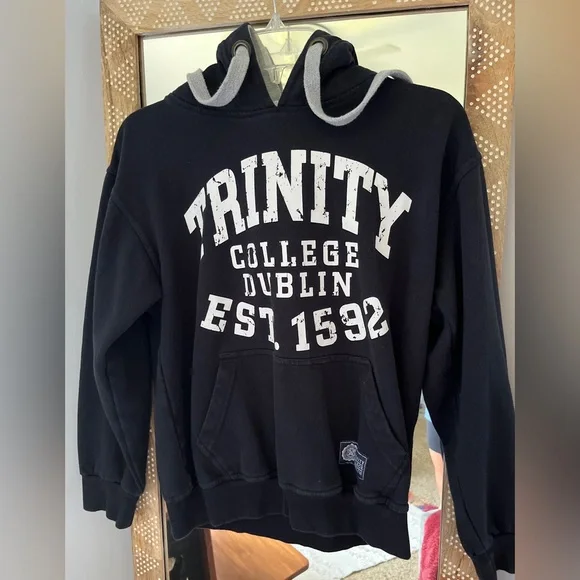 Trinity College Dublin Hoodie - Picture 2 of 4